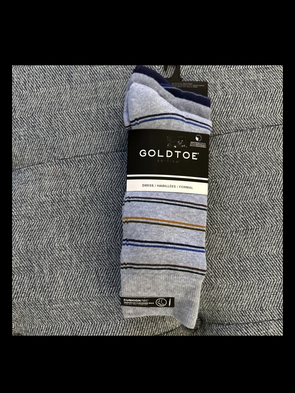 GOLDTOE Edition Mens Comfort Dress Crew Socks, 3-Pack Size 6-12.5